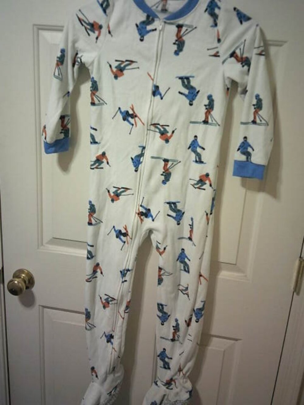 CARTER'S SIZE 7 BOYS ONE PIECE FOOTED PAJAMAS COZY SKIER DESIGN NWOT SOFT 👦🎁